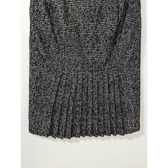Express Design Studio Black White Pleated Pencil Skirt - Size 0 - Picture 3 of 6